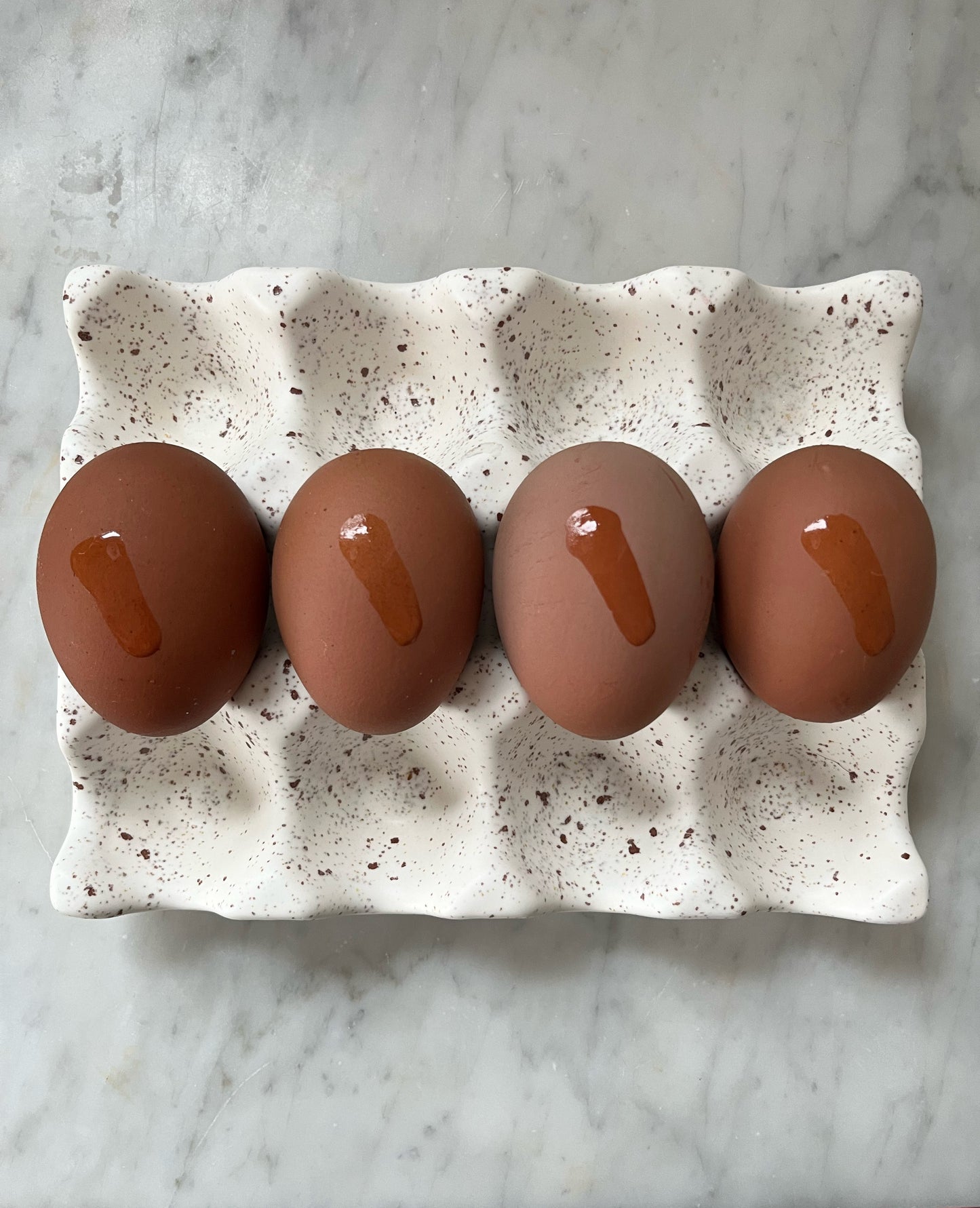Chocolate Egger | Day-Old Pullet